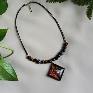 Brown gemstones bar necklace w/ geometric pendant